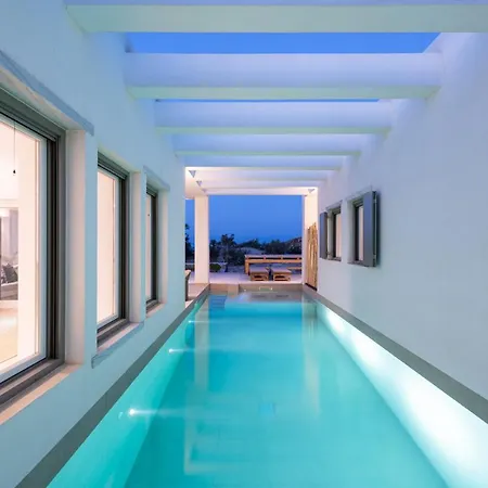 Villa Exclusive Luxury Moca Beachfront Villa, Molos, Paros
