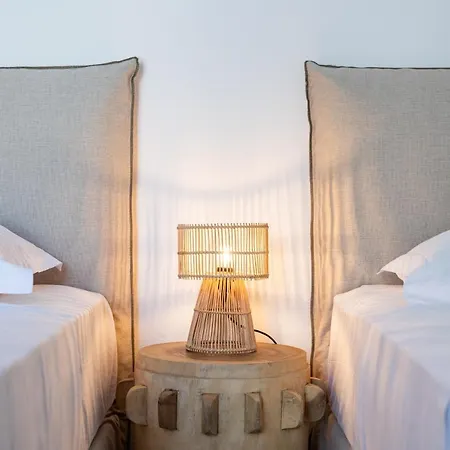 Villa Exclusive Luxury Moca Beachfront Villa, Molos, Paros Molos (Paros)