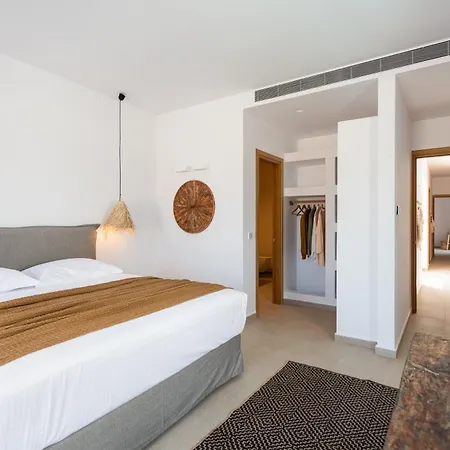 Exclusive Luxury Moca Beachfront Villa, Molos, Paros Villa *