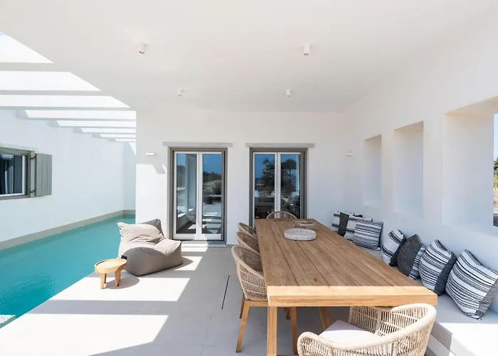 וילה Exclusive Luxury Moca Beachfront Villa, Molos, Paros *